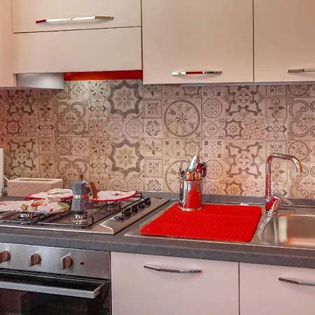 Fuer 4 Personen Ca 70 Qm In Cefalu, Sizilien Nordkueste Von Sizilien - B59956 *