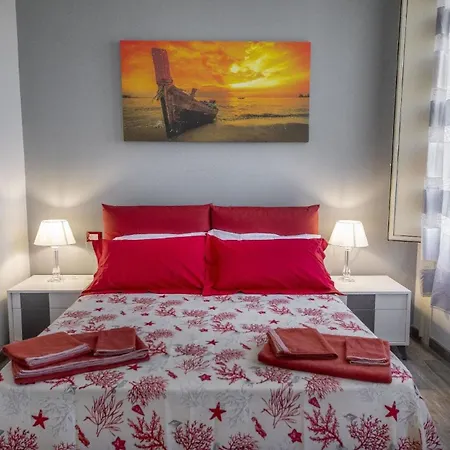 Fuer 4 Personen Ca 70 Qm In Cefalu, Sizilien Nordkueste Von Sizilien - B59956 Apartment Cefalu